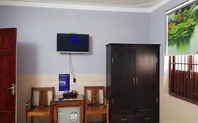 Khách sạn Ánh Đông