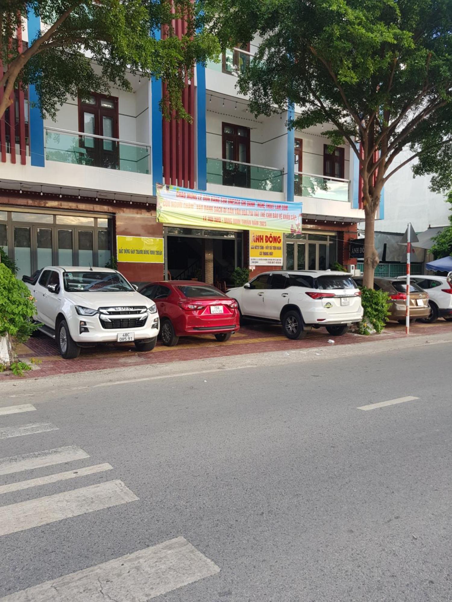 Khách sạn Ánh Đông Phan Rang Extérieur photo